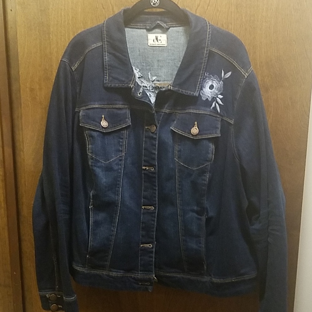 Denim jacket embroidered floral
